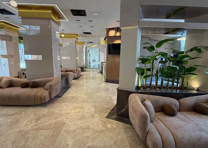 Siano Hotel 3*
